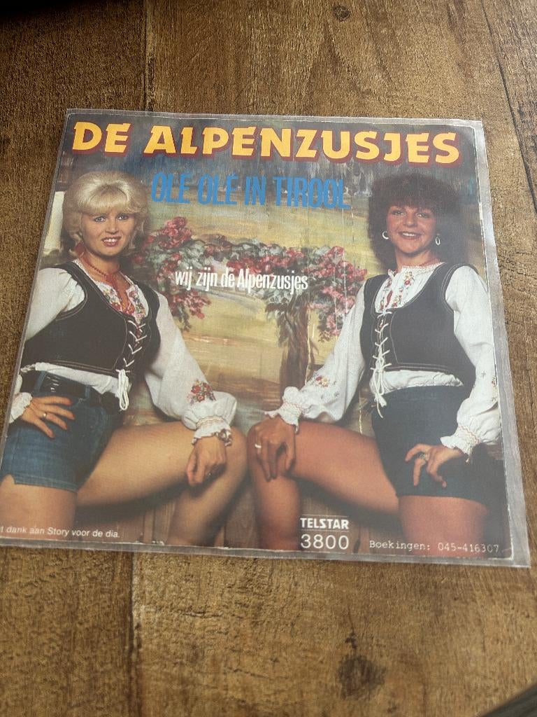 De Alpenzusjes-Ole Ole in Tirol., Cd's en Dvd's, 7 inch, Single, Ophalen of Verzenden, Zo goed als nieuw