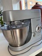 Kenwood Chef Premier met accessoires, handleiding en kookboe, Witgoed en Apparatuur, Keukenmixers, 4 liter of meer, Ophalen, Gebruikt