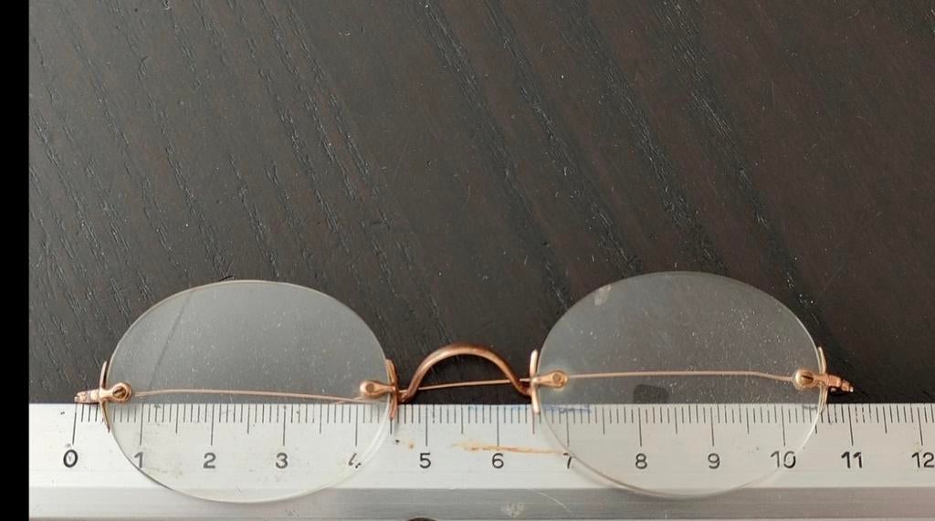 Oude ronde bril met gouden montuur uit de jaren 1940, Ophalen of Verzenden, Gebruikt