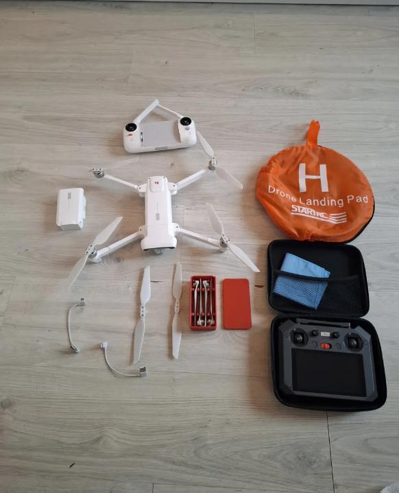 Drone FIMI X8 SE 2022 V2 – Compleet pakket, Audio, Tv en Foto, Drones, 30 tot 45 minuten, Overige merken, 5 tot 10 kilometer, Zo goed als nieuw