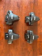 Thule dakdrager voetenset met sleutels, Ophalen of Verzenden, Gebruikt