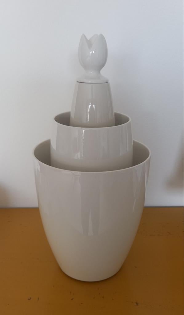 Design witte tulpenvaas van Frans Ottink, Ophalen of Verzenden