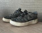 Gratis! Donkergroene Nike Air Force 1, Ophalen of Verzenden, Sneakers of Gympen, Gedragen, Groen