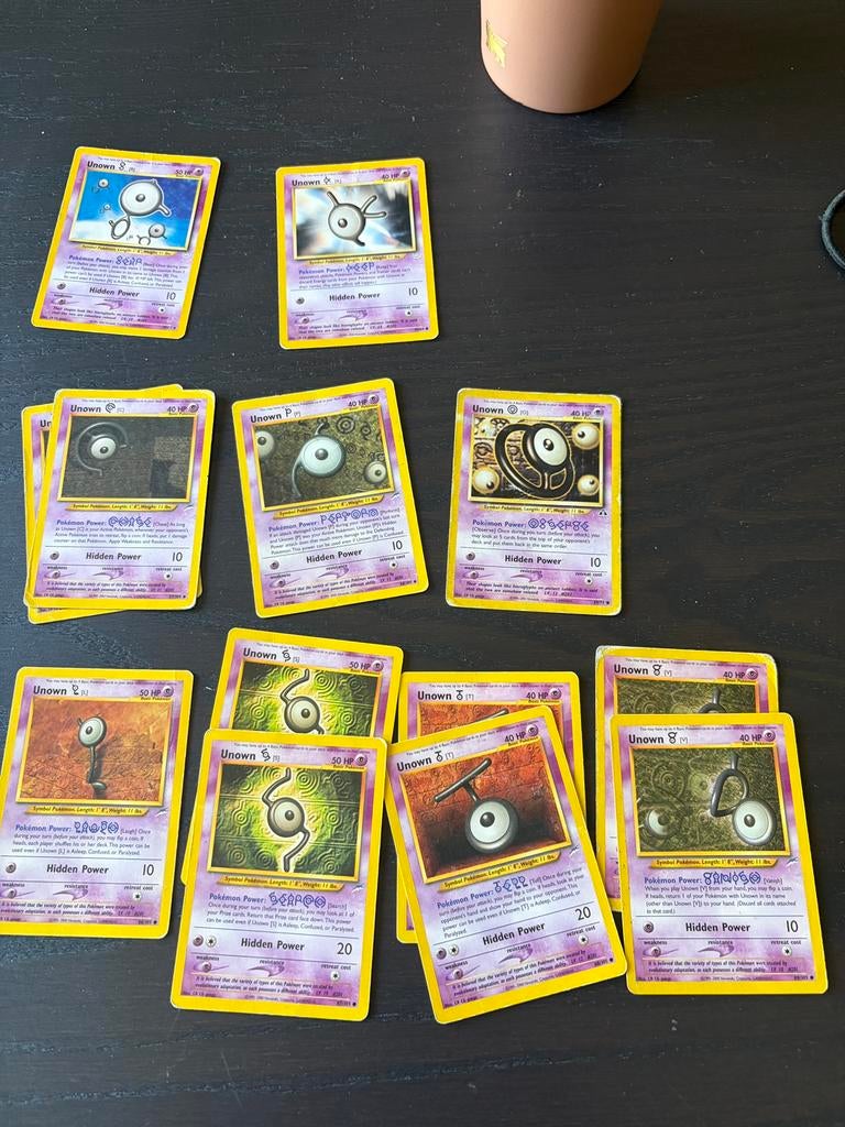 Pokemon Unown verzameling, Ophalen of Verzenden, Zo goed als nieuw