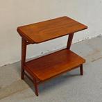 Vintage teak bijzettafel / audiomeubel, Minder dan 55 cm, Gebruikt, Aldenkamp, Onbekend