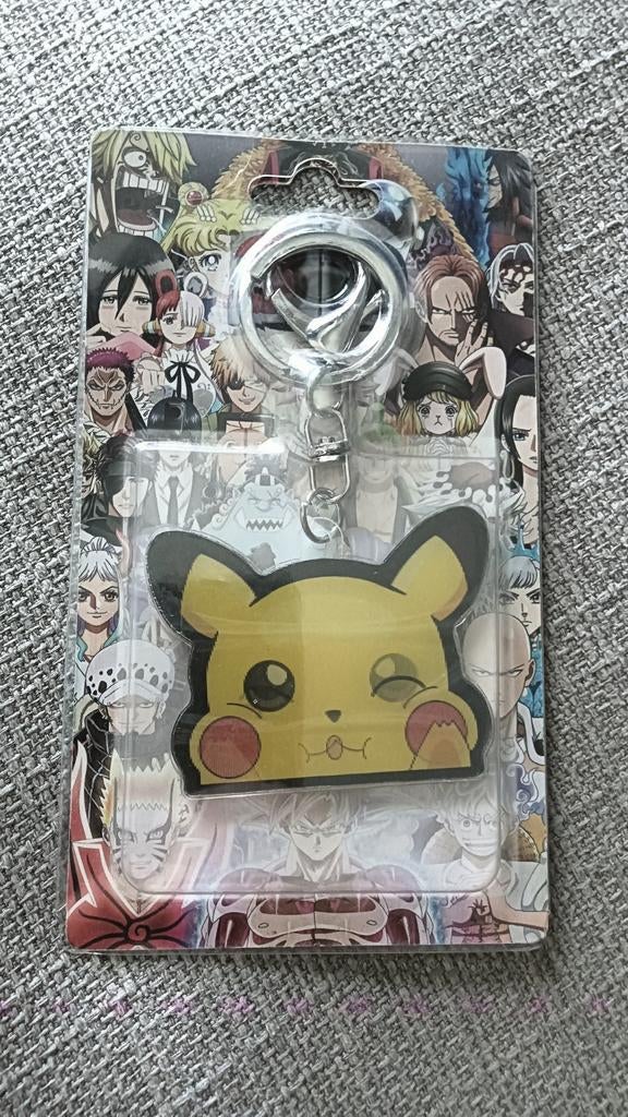 Keyring Pokemon 10 cm lang Pikachu nieuwe in verpakking, Verzamelen, Poppetjes en Figuurtjes, Ophalen of Verzenden, Nieuw
