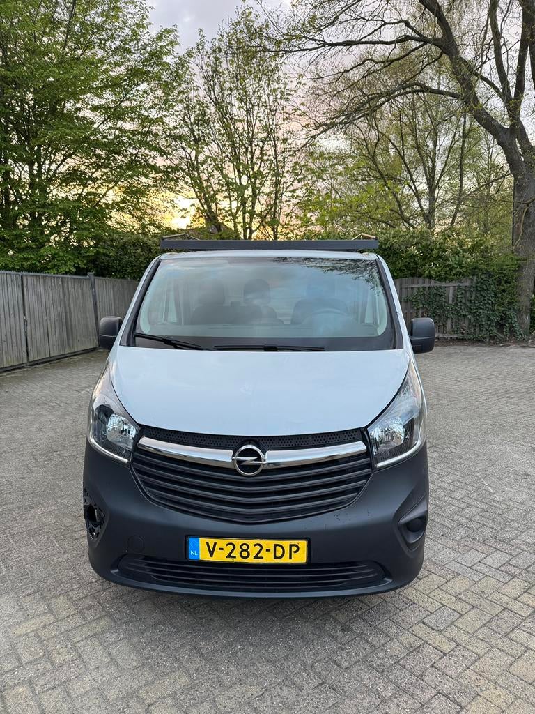 Opel Vivaro 1.6D 2017 euro 6 KM139000, 125 pk, 4 cilinders, Origineel Nederlands, Bedrijf
