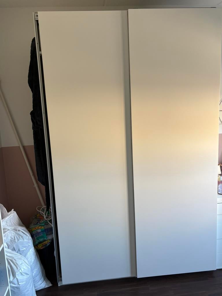Prachtige Ikea kledingkast hang/leg gedeelte., Huis en Inrichting, 100 tot 150 cm, 200 cm of meer, Ophalen of Verzenden, Zo goed als nieuw