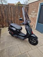 Te koop aangeboden Vespa Sprint Sport, Ophalen, Zo goed als nieuw