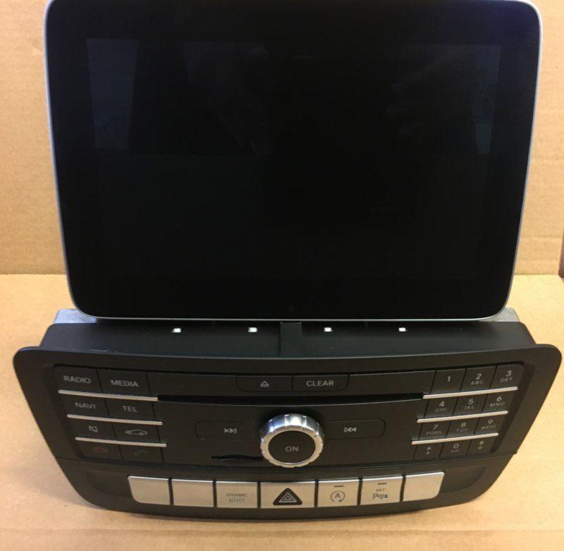 MERCEDES BENZ NAVIGATIESYSTEEM, Auto-onderdelen, Gebruikt, -, -, Ophalen of Verzenden