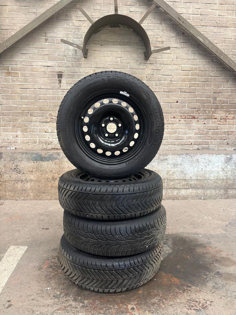 15 inch stalen velgen met All season banden, Auto-onderdelen, Gebruikt, 15 inch, -, -