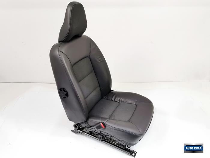 Stoel links van een Volvo XC70, Gebruikt, -, -, Ophalen of Verzenden