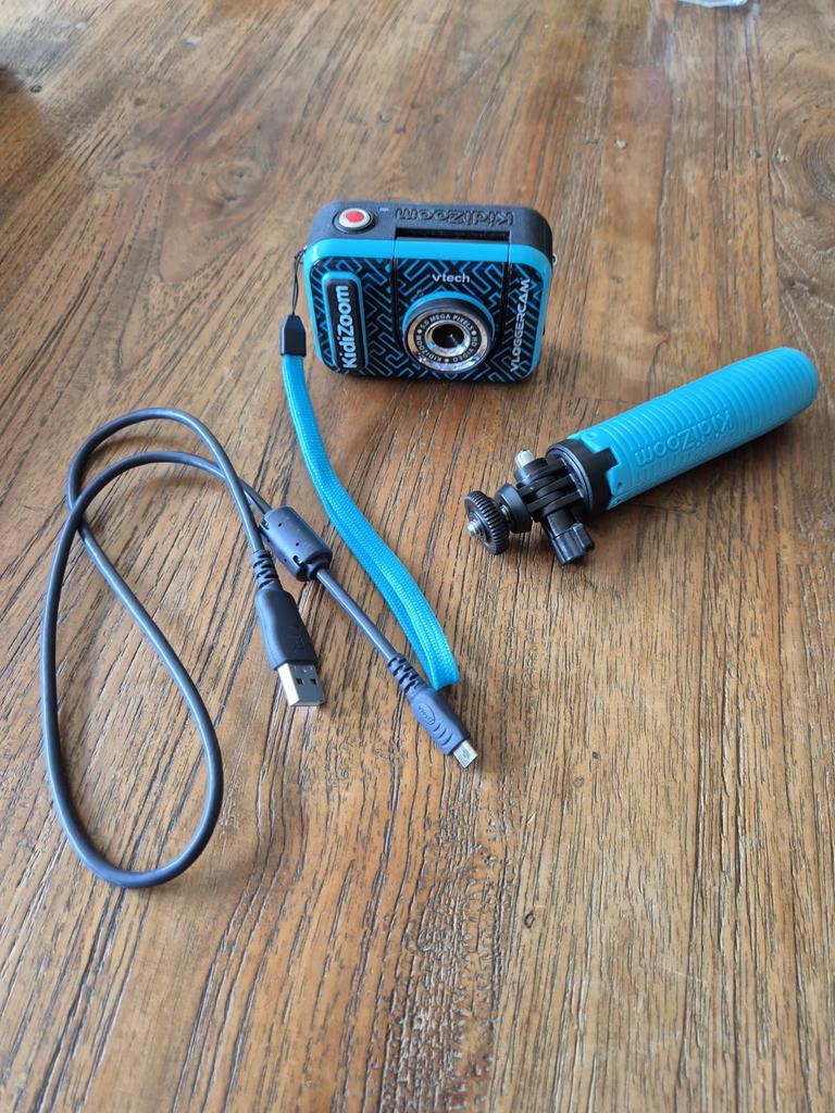 VTech Kidizoom Vloggercam met oplader, standaard, 64GB SD, Ophalen, Zo goed als nieuw, Overige merken