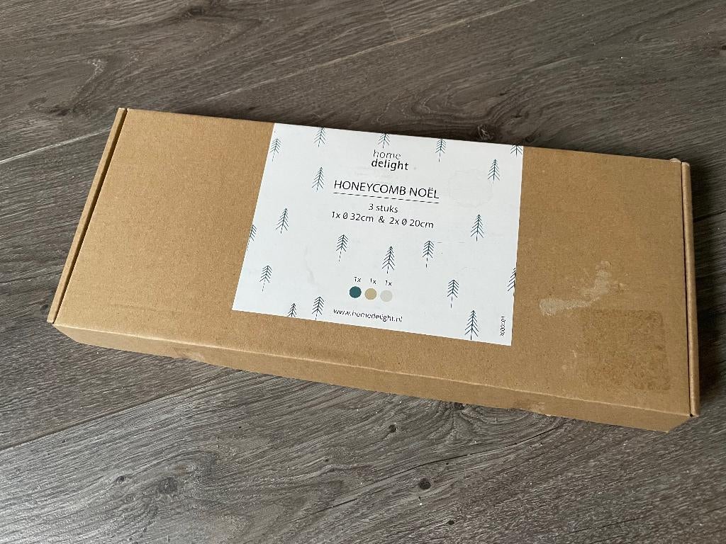 3 Kerstboompjes van Papier Merk Homedelight, Diversen, Kerst, Ophalen of Verzenden, Nieuw