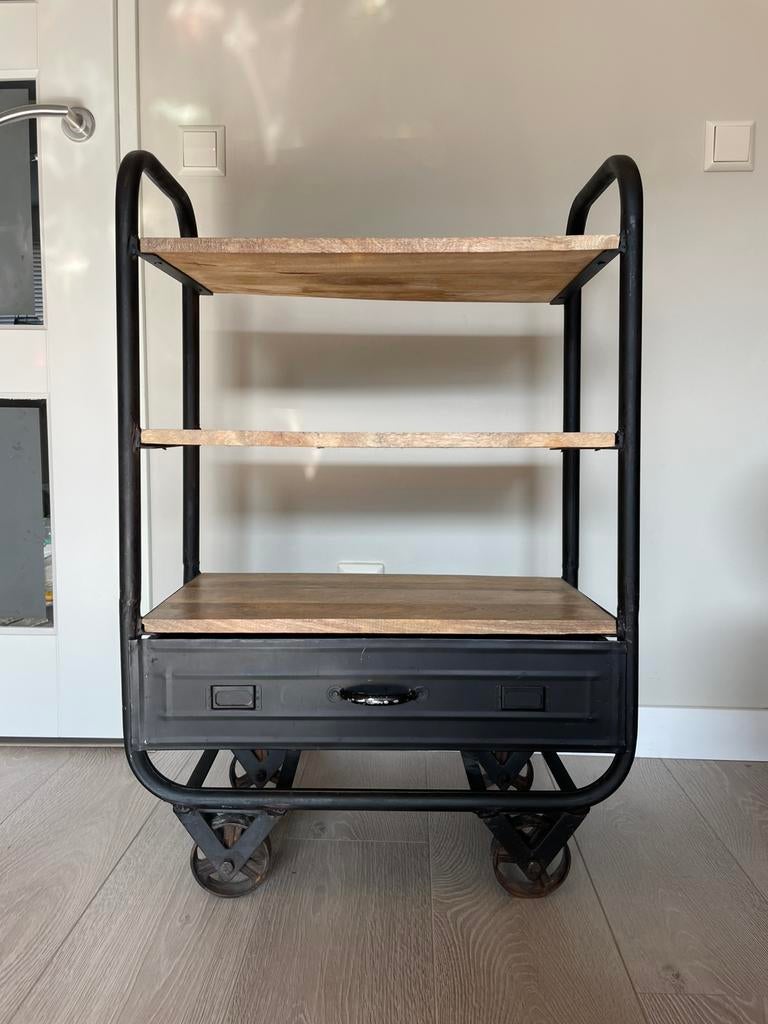 Industriele bakkerskar/trolley, Ophalen, Zo goed als nieuw