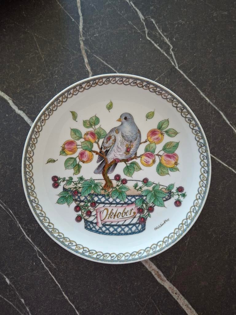 Hutschenreuther maand bordjes vogels maart en oktober, Ophalen of Verzenden