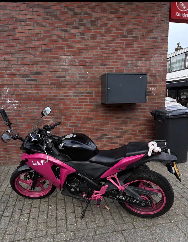 Honda cbr250r 2013, 250 cc, Minimaal motorrijbewijs A2, ABS, 1 cilinder