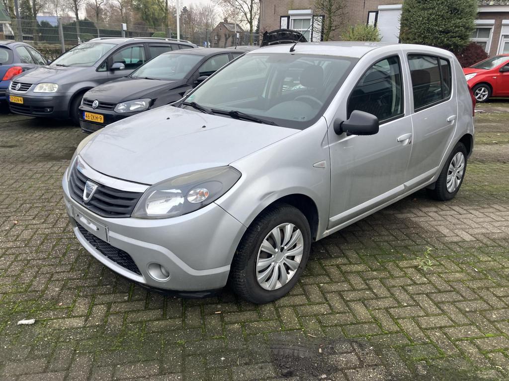 Dacia Sandero black line 1.2 16V 75 Betreft Duitse auto, Auto's, Dacia, Voorwielaandrijving, Euro 5, Stof, Gebruikt