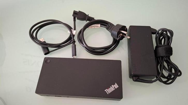 Lenovo USB-C Docking Station (type 40AS), Computers en Software, Dockingstations, Gebruikt, Docking station, Laptop, Ophalen of Verzenden