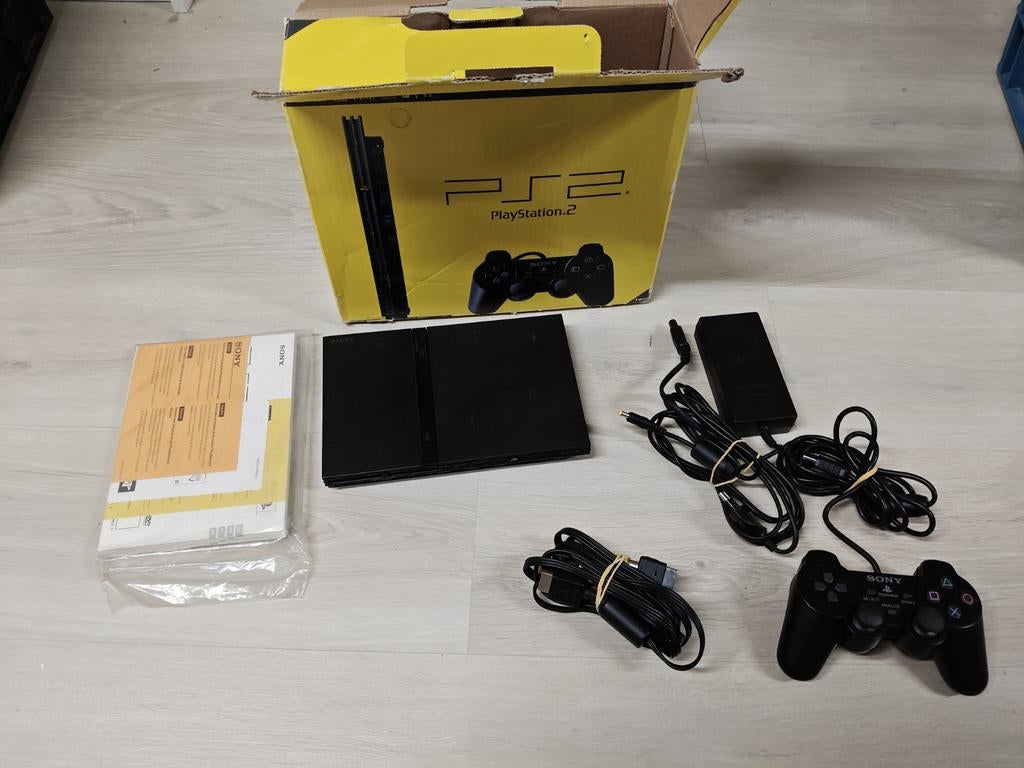 Sony PlayStation 2 (PS2) Slim - Zwart CIB, Spelcomputers en Games, Spelcomputers | Sony PlayStation 2, Gebruikt, Zwart, 1-7-1 Konan, Minato-ku, Tokyo 108-0075, Japan