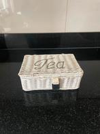 Mooie witte rattan 6-vaks theedoos Tea Riviera Maison, Ophalen of Verzenden