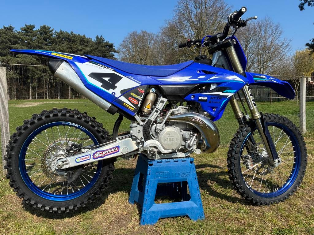 Yamaha YZ250, Motoren, Particulier