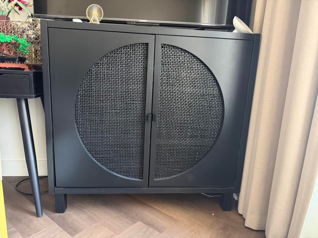 Stoere Zwarte webbing kast dressoir wandkast, Huis en Inrichting, Kasten | Overige, Ophalen, Zo goed als nieuw