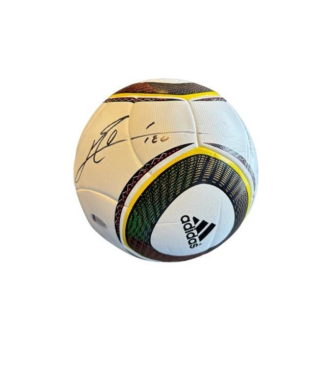 Lionel Messi Jabulani WK 2010 gesigneerde  Voetbal, Verzamelen, Sportartikelen en Voetbal, Buitenlandse clubs, Soccersignings.nl