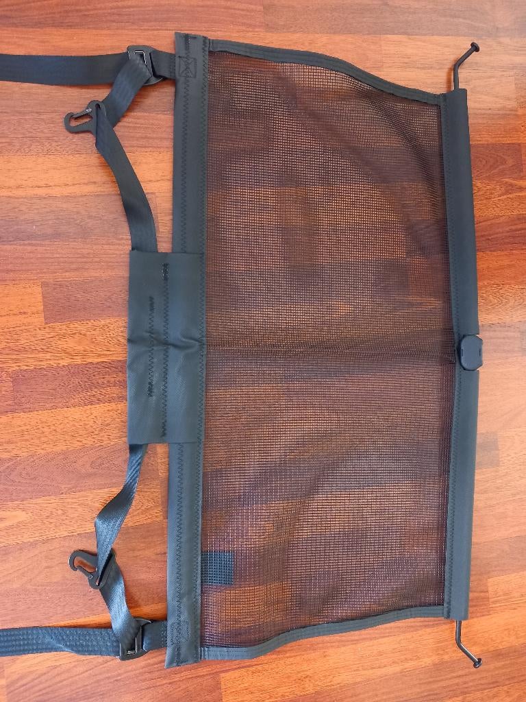 vw Tiguan kofferbakrek, Ophalen, Zo goed als nieuw