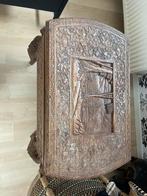 Indisch houtsnijwerk houten kistje., Ophalen