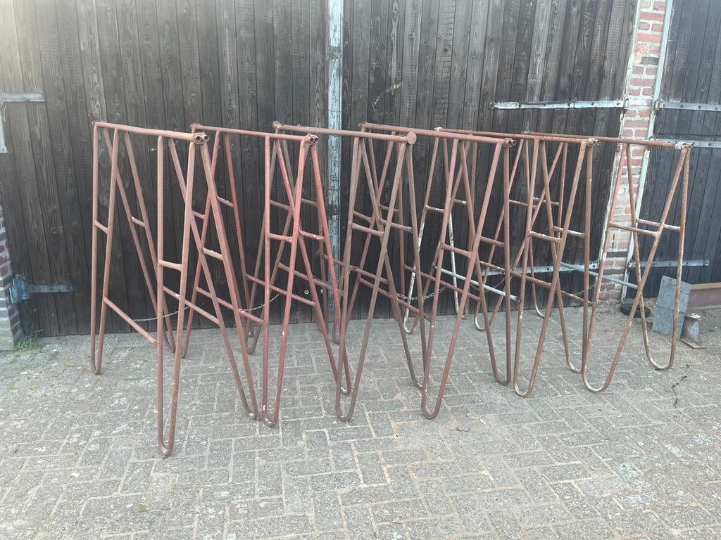 Diverse schragen, Doe-het-zelf en Verbouw, Steigers, Ophalen, Zo goed als nieuw, Overige typen, Minder dan 2 meter