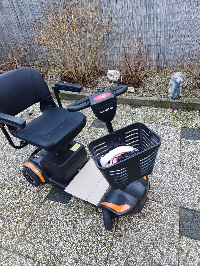Scootmobiel700.00, Diversen, Brommobielen en Scootmobielen, Ophalen, Nieuw, Mango, 16 km/u of meer