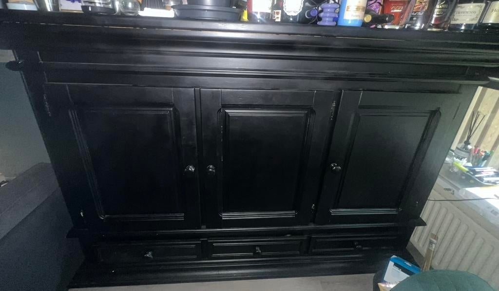 Zwarte antieke kast, Huis en Inrichting, Kasten | Buffetkasten, Gebruikt, 200 cm of meer, 150 tot 200 cm, Overige houtsoorten