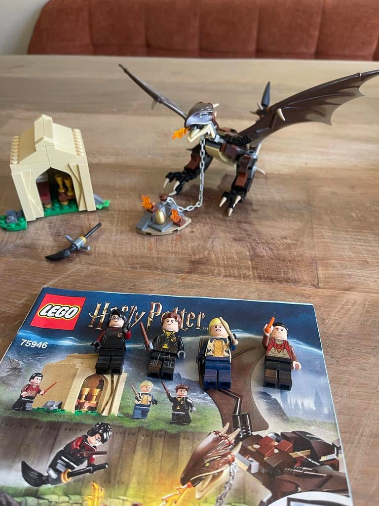 Lego Harry Potter Hongaarse Hoornstaart draak, Inclusief minifiguren, Gebruikt, Lego, Harry Potter