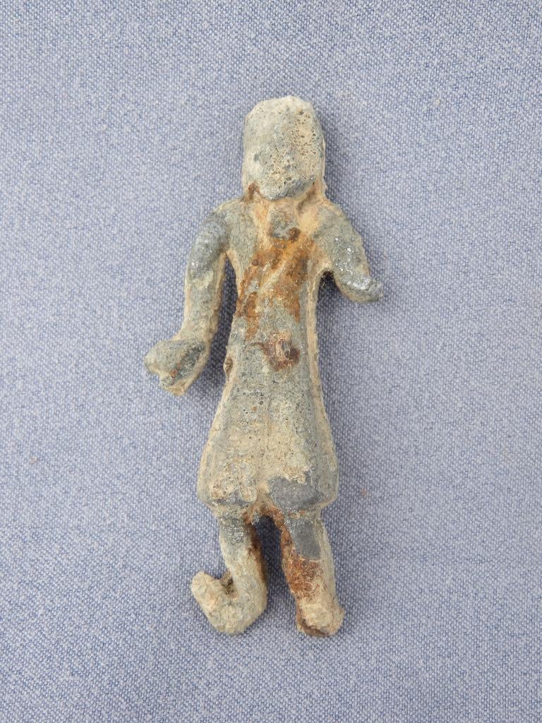 Soldaat in tin/lood ca. 1700 - bodemvondst, Antiek en Kunst, Ophalen of Verzenden