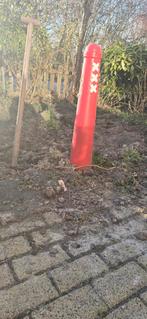 Amsterdams paaltje, Ophalen, Gebruikt, Metaal, Abstract beeld