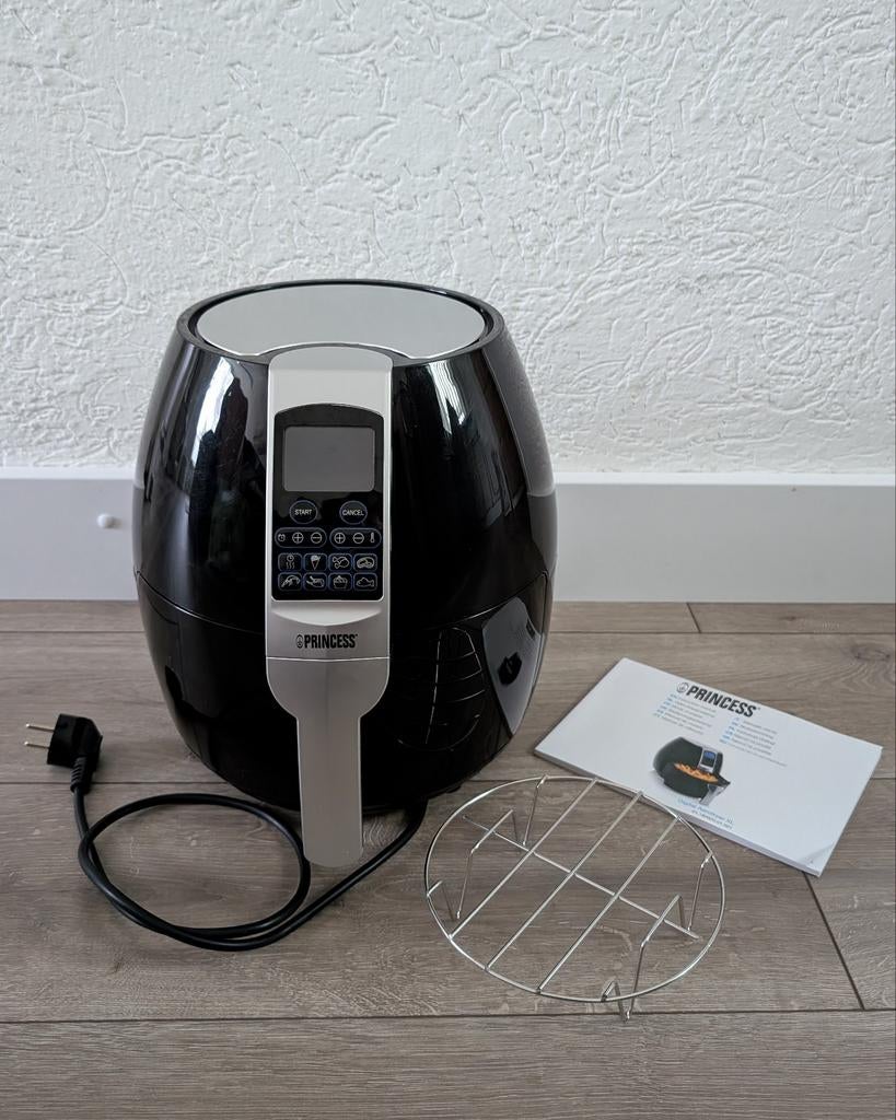 Princess airfryer (182020 Aerofryer XL), Ophalen of Verzenden, Zo goed als nieuw, Airfryer XL, 750 t/m 999 gram