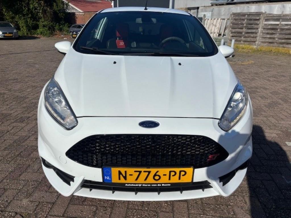 Ford FIESTA 1.6 ST2, 1596 cc, 1063 kg, Gebruikt, Euro 6
