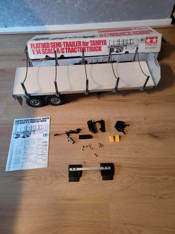 Tamiya truck 1/14 oplegger, Hobby en Vrije tijd, Modelbouw | Radiografisch | Auto's, Ophalen of Verzenden