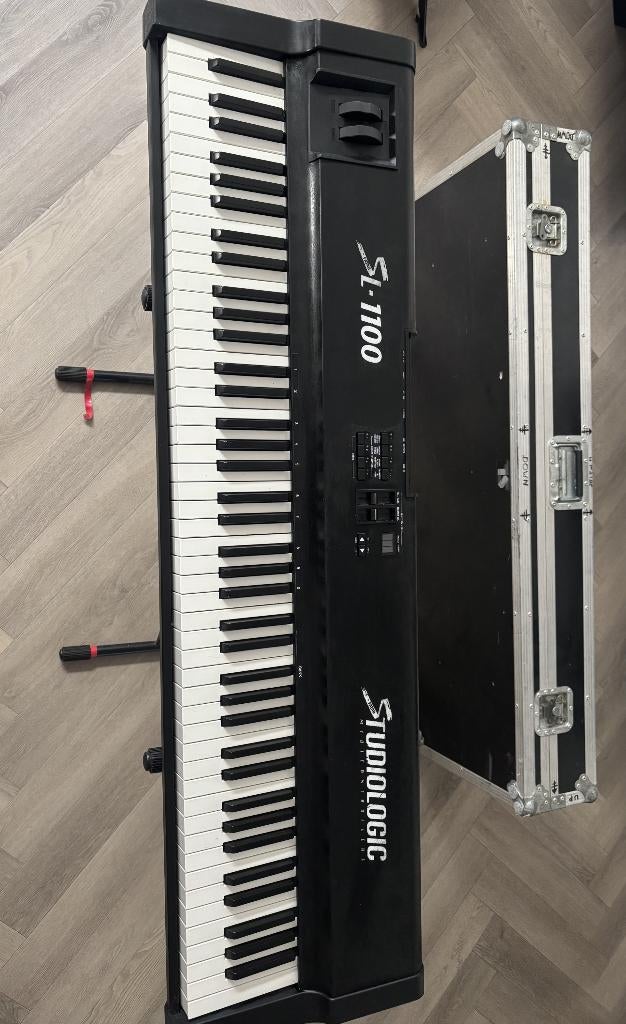 Studiologic SL-1100 stage Piano, Muziek en Instrumenten, Ophalen, Gebruikt, Zwart, Piano