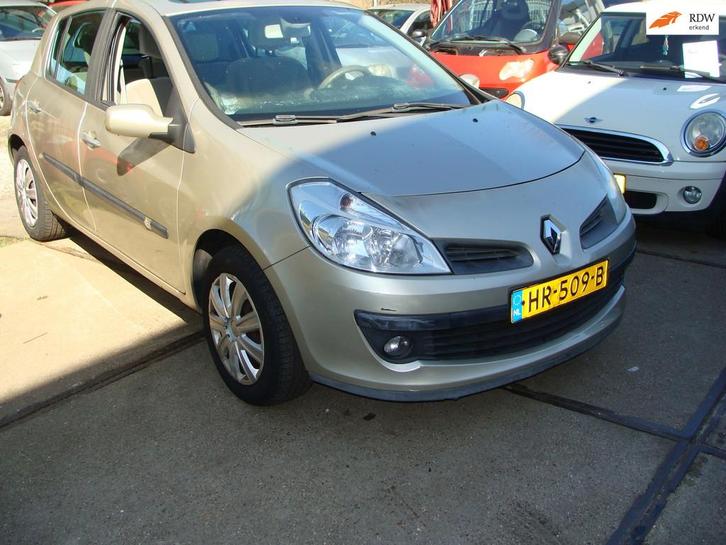 Renault Clio 1.6-16V Dynamique autom pano airco nap apk, Auto's, Renault, Te koop, Clio, ABS, Airbags, Airconditioning, Boordcomputer