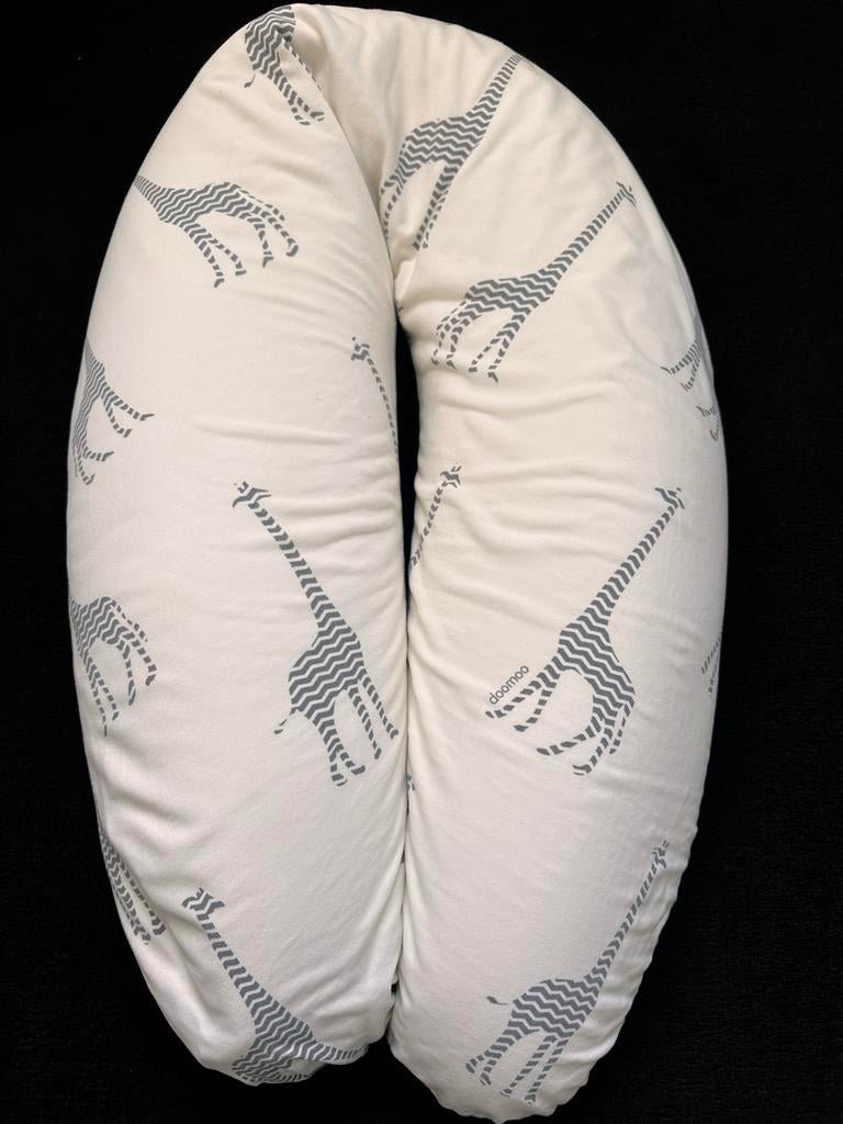 Doomo voedingskussen met extra hoes, Kinderen en Baby's, Babyvoeding en Toebehoren, Ophalen, Gebruikt, Voedingskussen