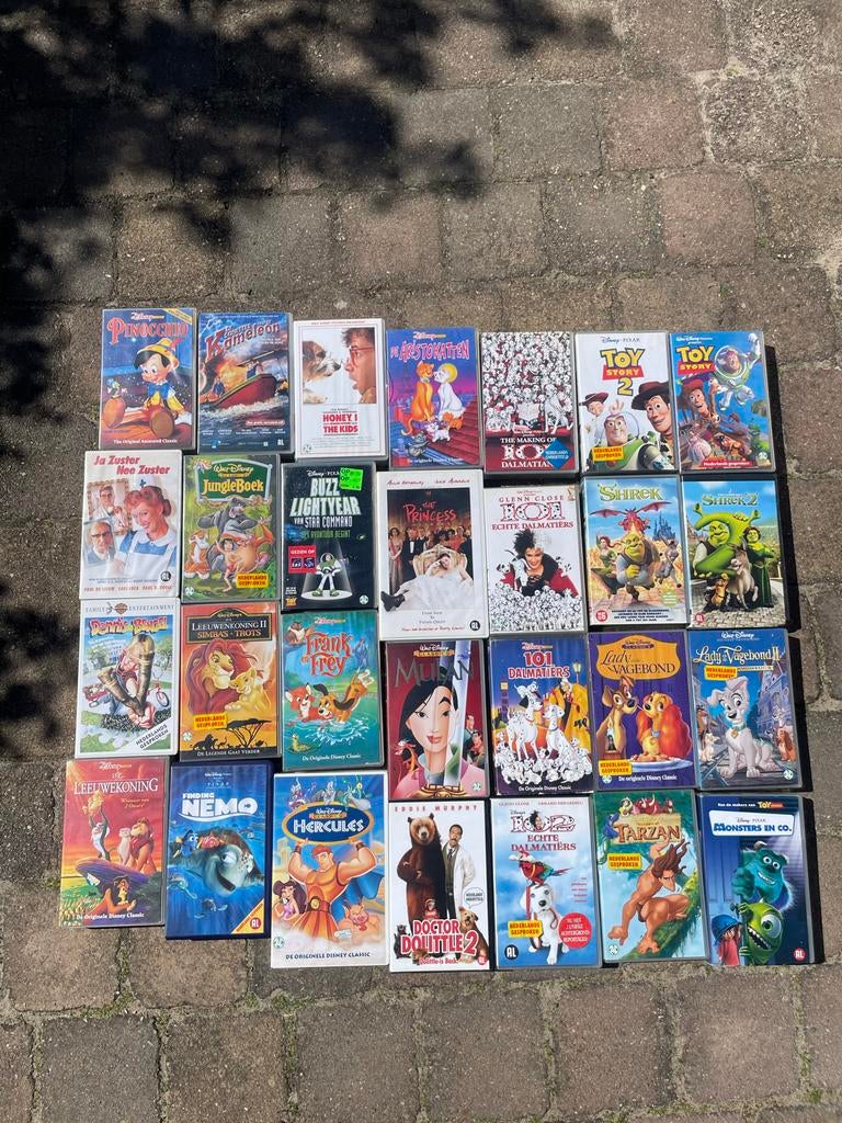 28 Disney VHS-banden voor de verzamelaar (NL gesproken), Alle leeftijden, Ophalen, Gebruikt, Actie en Avontuur