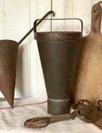 Brocante oude ijsvorm / ijsbombe / bakvorm, Ophalen of Verzenden