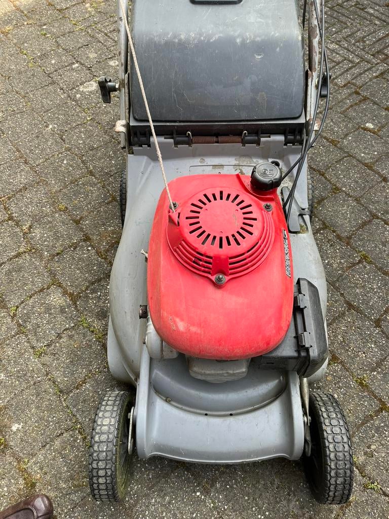 Honda 476 Hydrostaat 125 euro, Ophalen, Zo goed als nieuw, 50 cm of meer