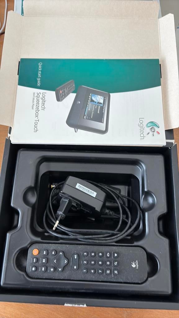 Logitech Squeezebox Touch, Ophalen of Verzenden, Gebruikt, Optische audio