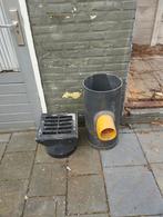 Straat kolk. Water afvoer put regenwater afvoer, Ophalen, Nieuw
