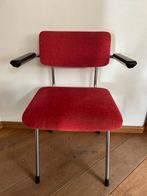 Gispen 1235 stoel - Vintage design met rode stoffen bekledin, Huis en Inrichting, Gebruikt, Ophalen of Verzenden, Metaal, Eén