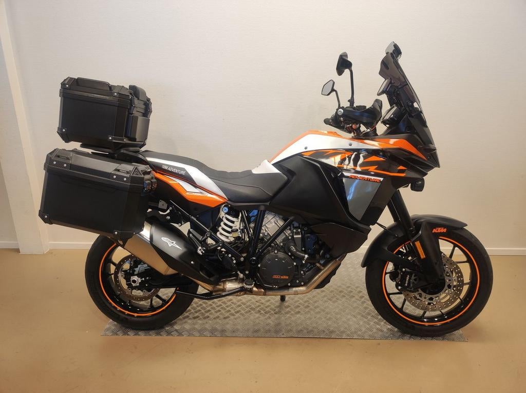 KTM 1090 ADVENTURE (bj 2018) 28,263 km, Motoren, Motoren | KTM, 2 cilinders, KTM, Bedrijf, Onbekend