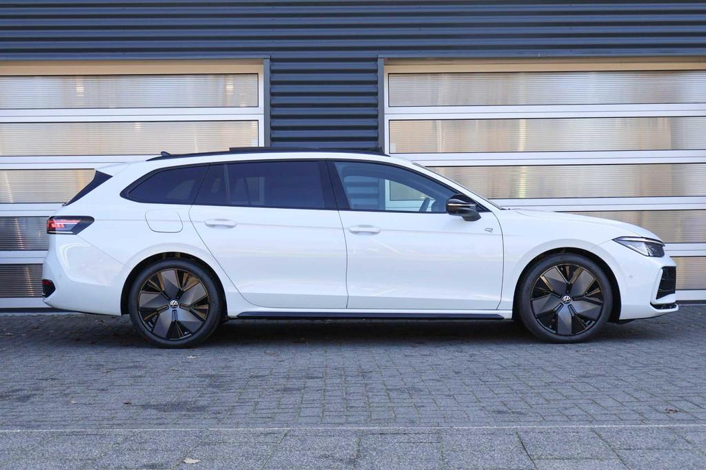 Volkswagen Passat Variant 1.5 eTSI 150pk DSG R-Line Edition, 12 maanden, Stof, 1498 cc, Wit